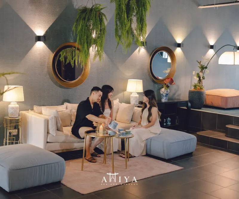 PREMIUM LOUNGE Image